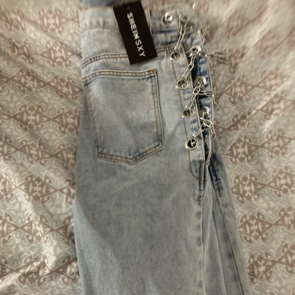 Shein Chain Up Jeans - Picture 1 of 4